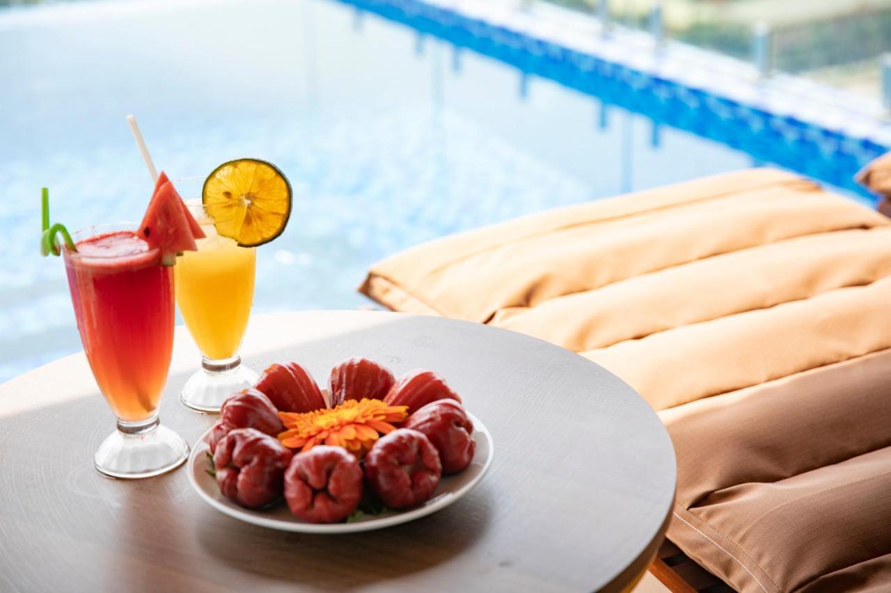 Amber Hotel Managed By Ht Nha Trang Exterior foto