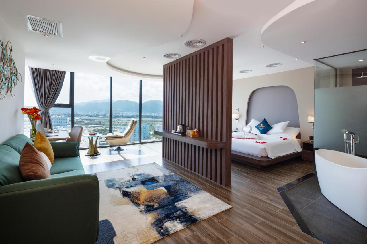 Amber Hotel Managed By Ht Nha Trang Exterior foto